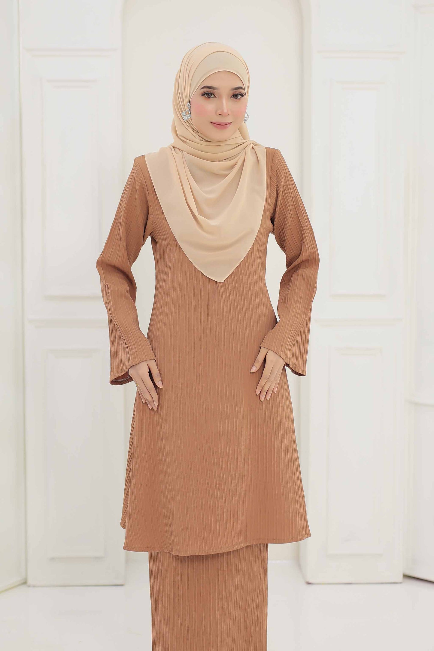 Melur - Brunette Brown