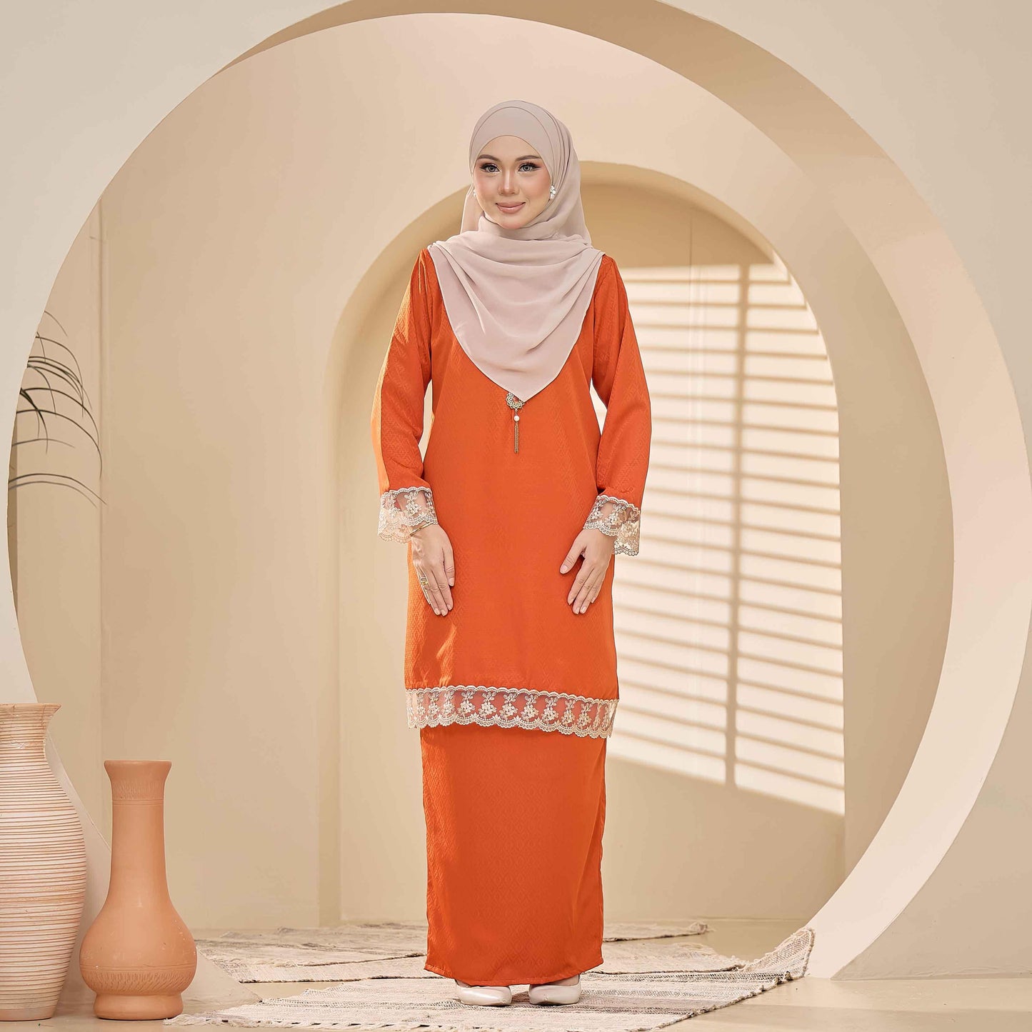CLARA RIZQA - BRYNDA Baju Kurung muslimah sutera dobby & lace tangan
