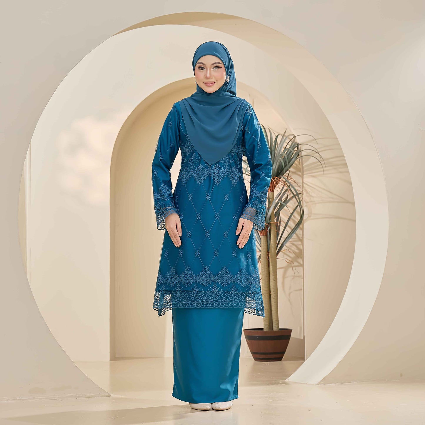 CLARA RIZQA - LUCIANA mom Baju Kurung cantik material lace + pearl skin lining