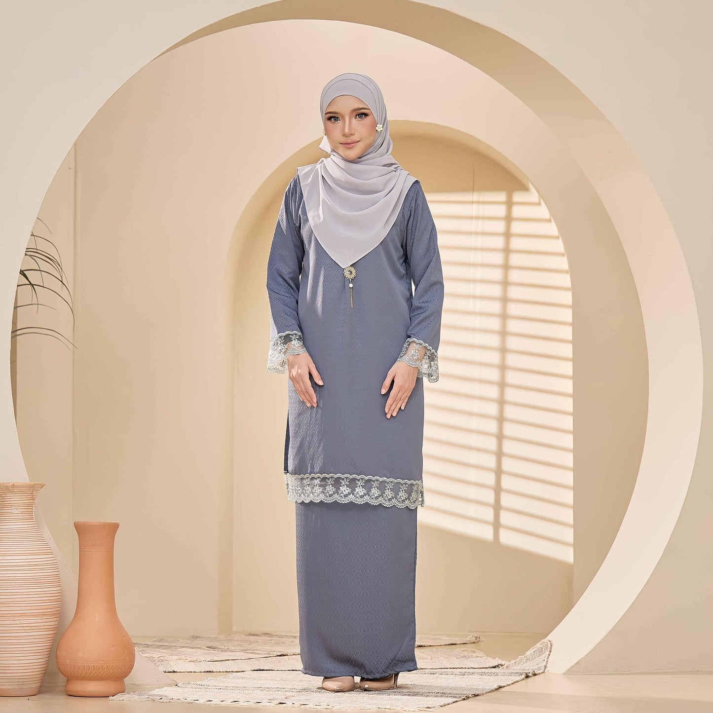 CLARA RIZQA - BRYNDA Baju Kurung muslimah sutera dobby & lace tangan