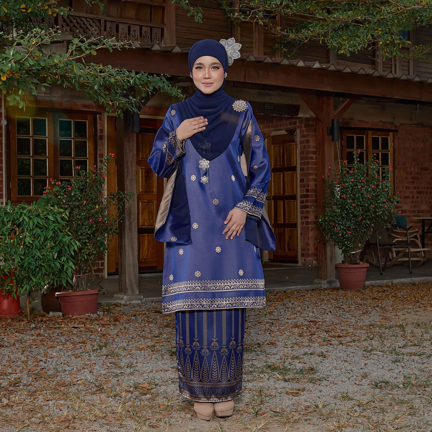 CLARA RIZQA - DHIA RATNA mom kurung cantik moden material thai tenun songket