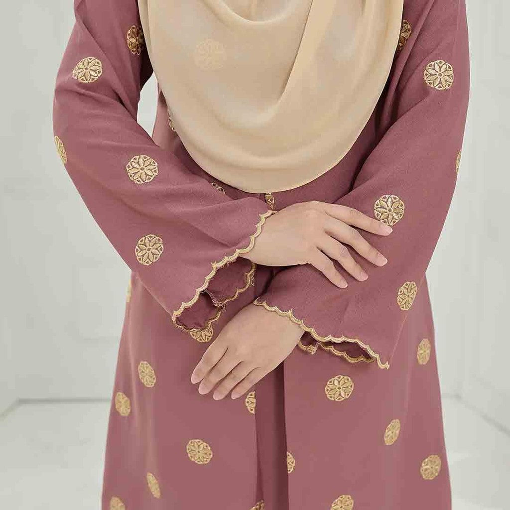 CLARA RIZQA - KURUNG CENDANA muslimah sulam mom
