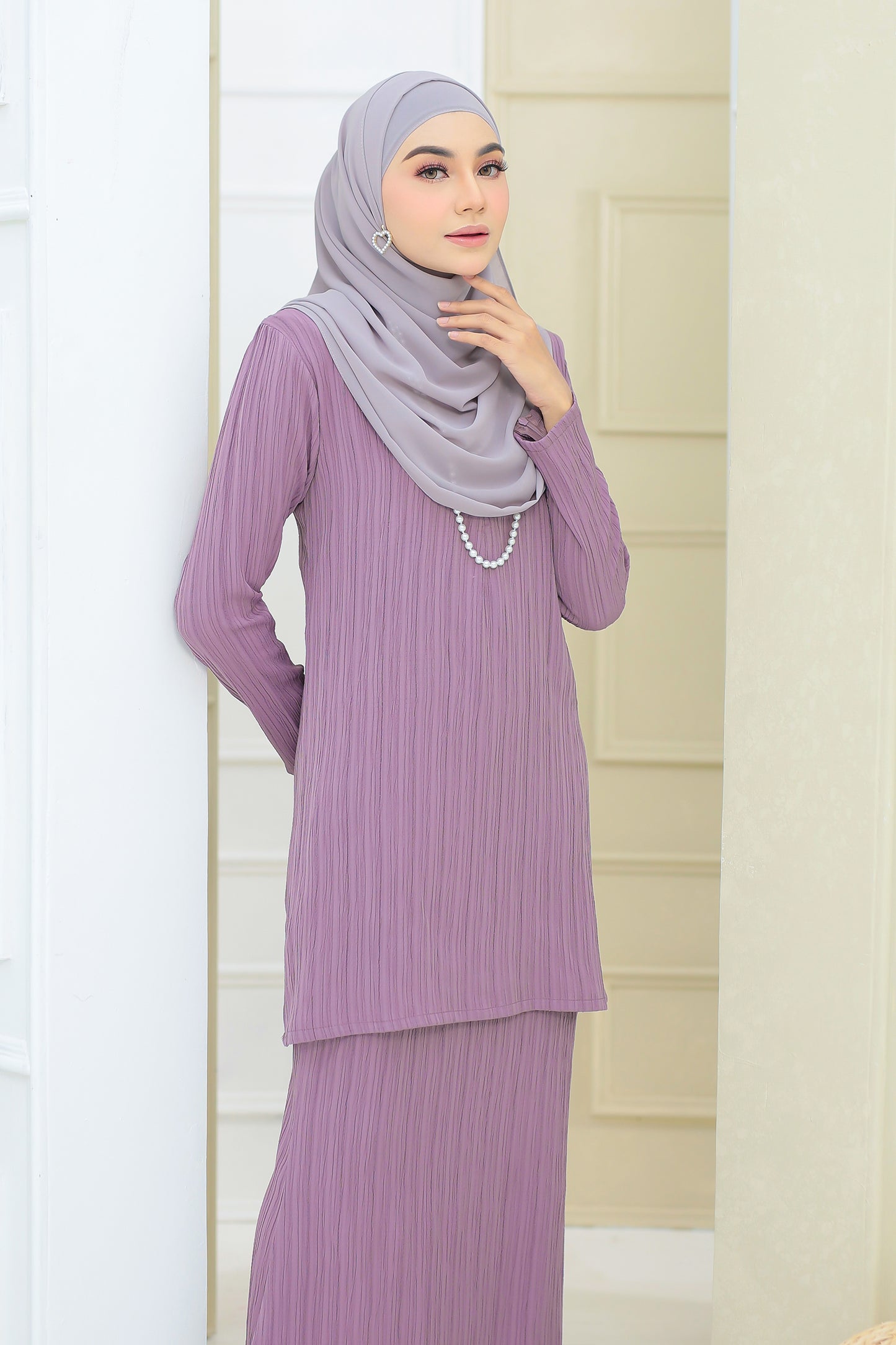 Warda - Dusty Purple
