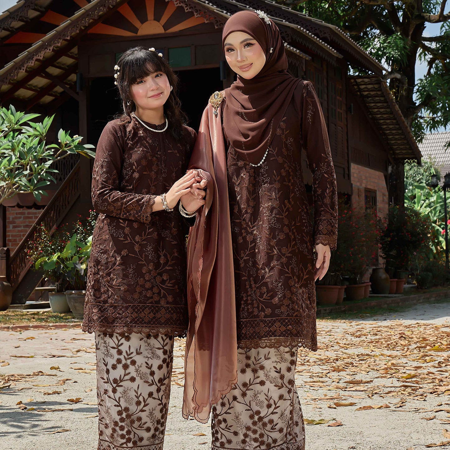 CLARA RIZQA - LAYKA baju kurung muslimah kids material premium como crepe + Lace