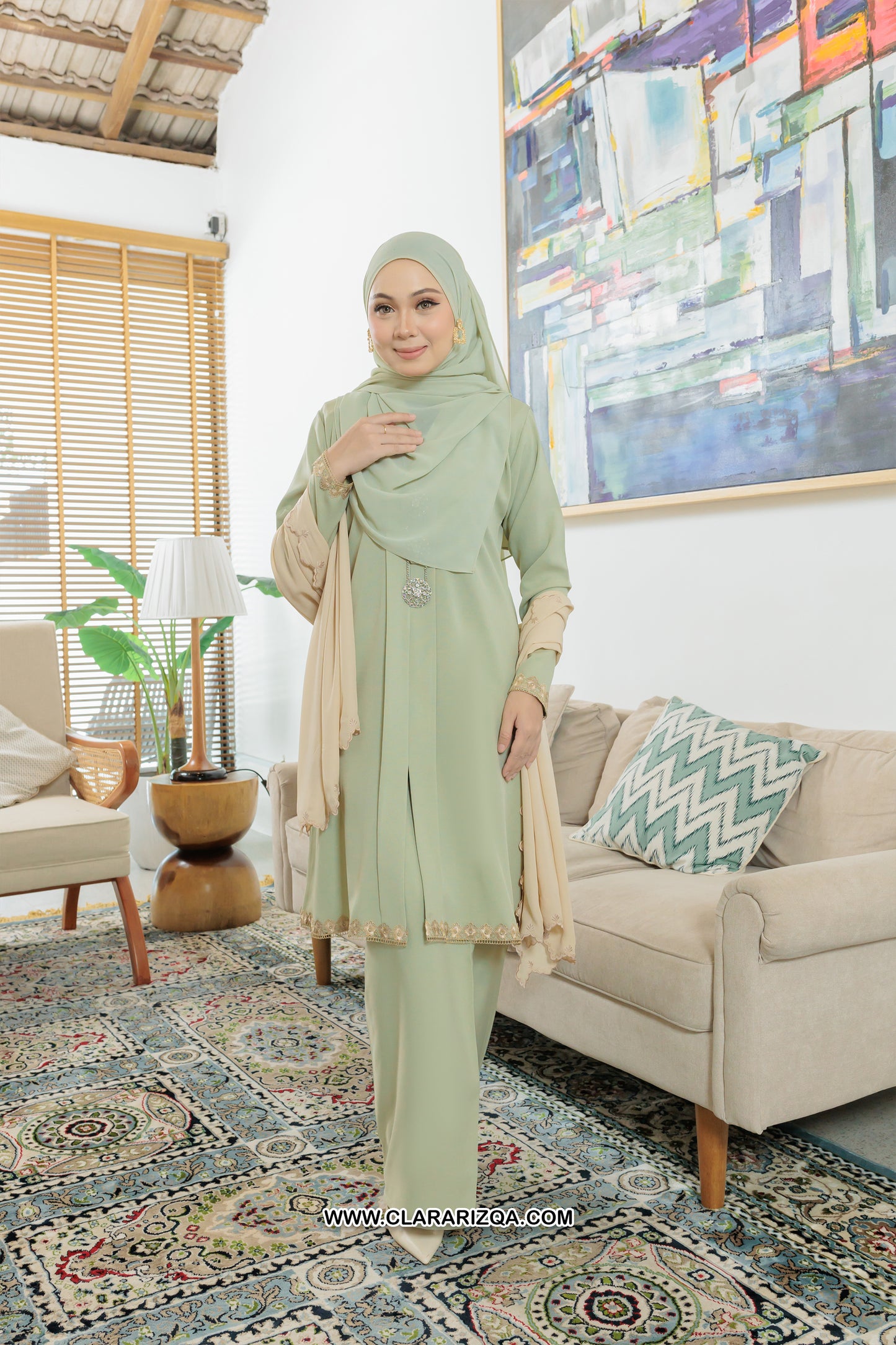 Qirana Kurung Lace (Mom)