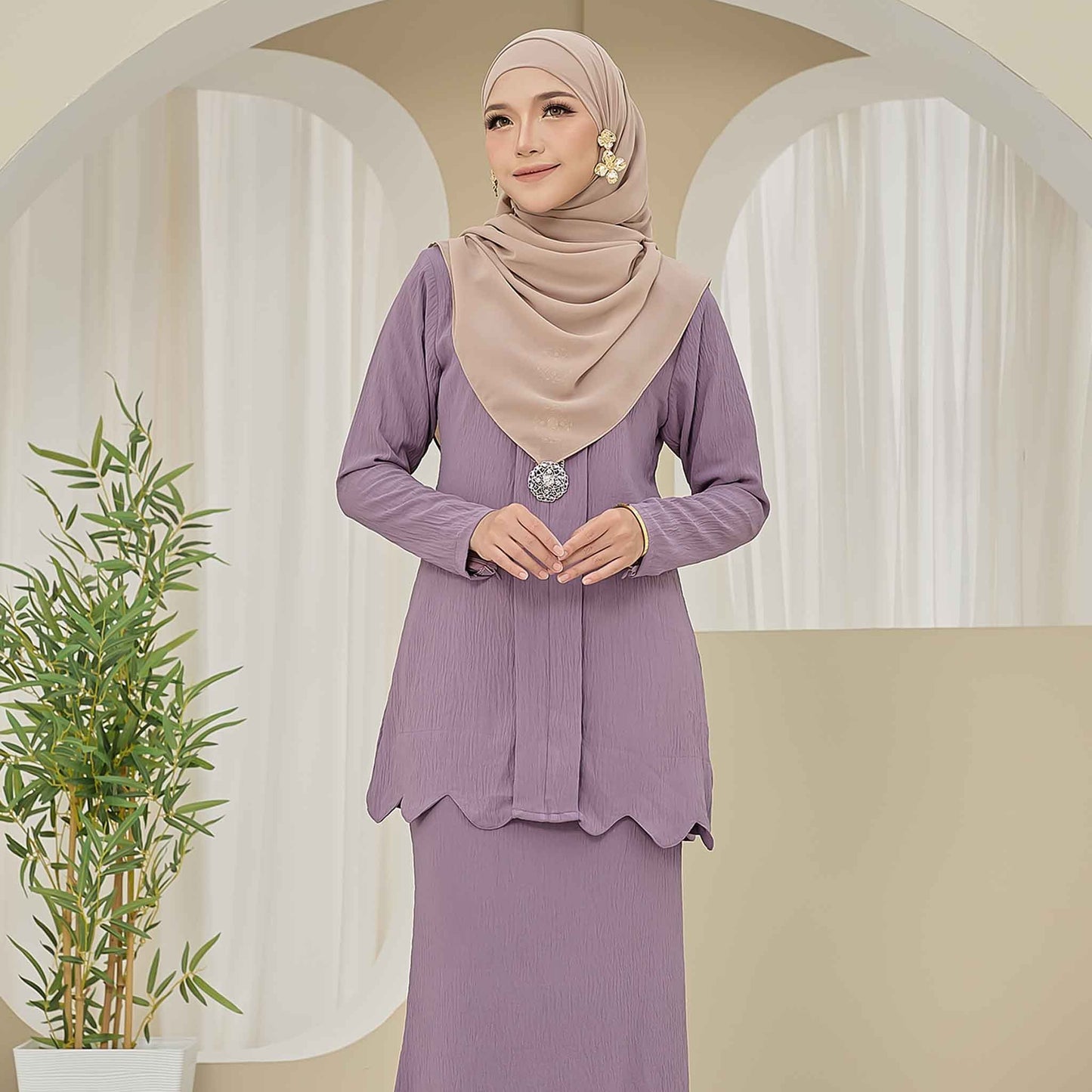 KURUNG LUNA IRONLESS SACLLOP