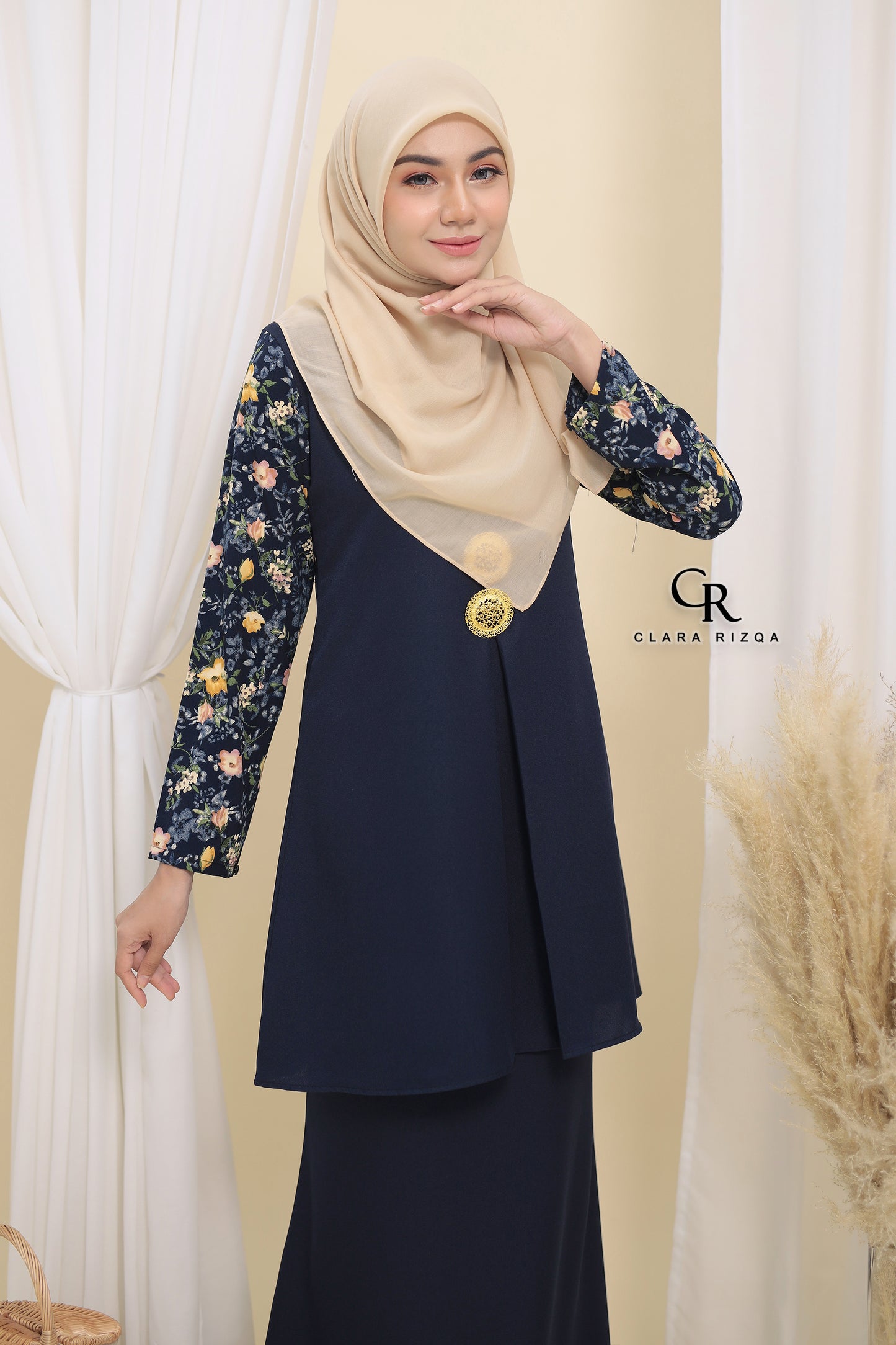 Dahlia - Dark Blue