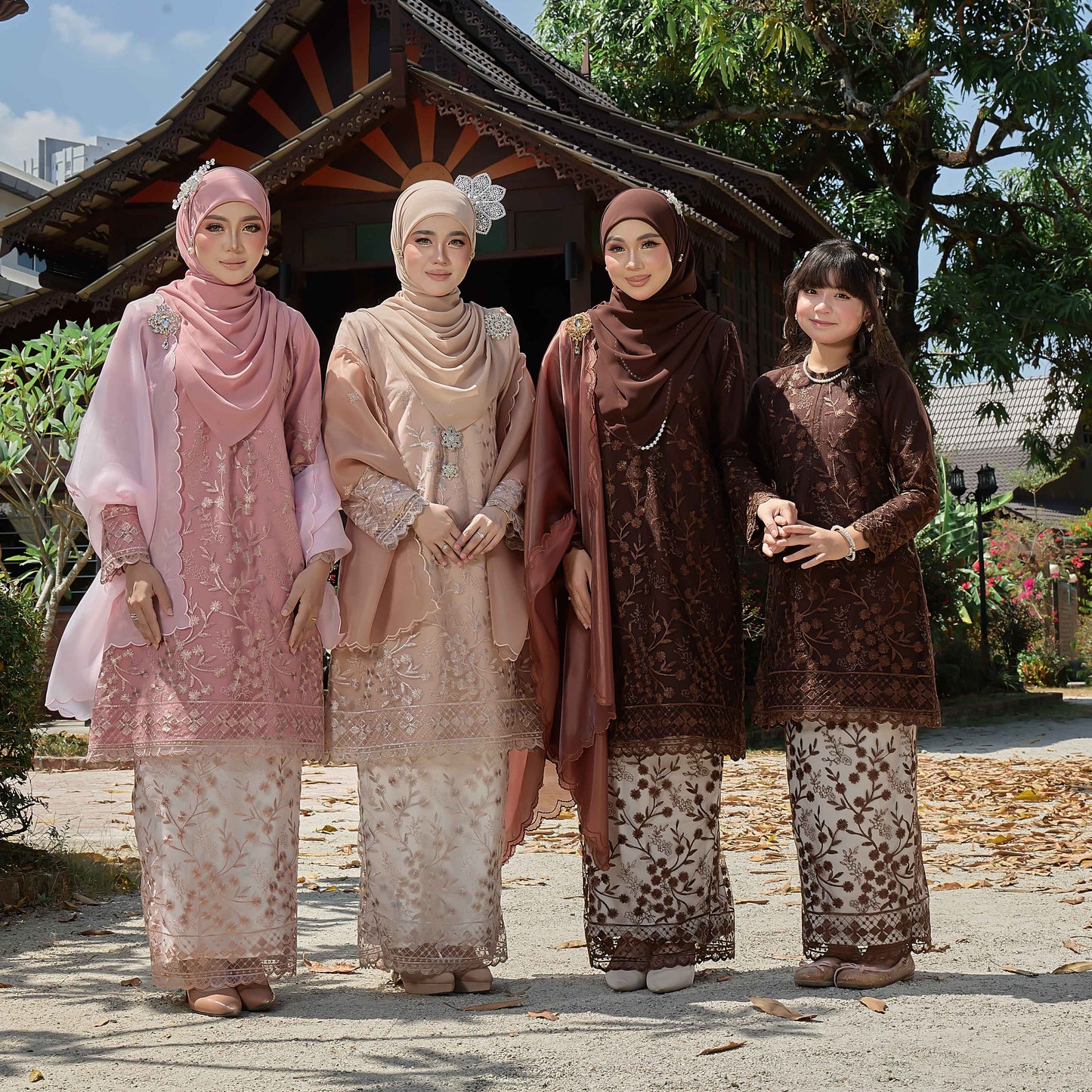 CLARA RIZQA - LAYKA baju kurung muslimah mom material premium como crepe + Lace