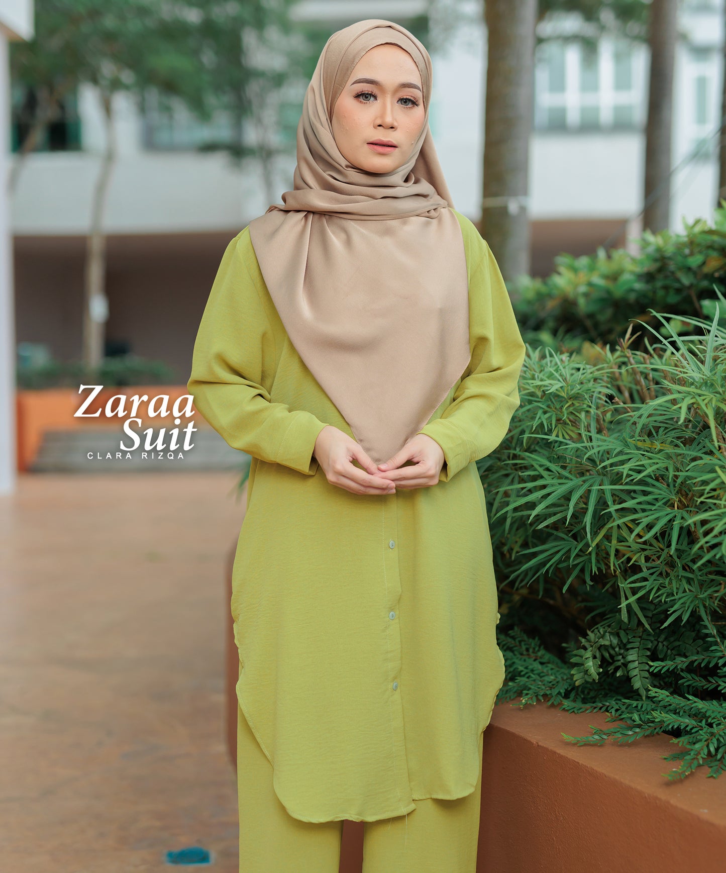 Zarra - Light Olive