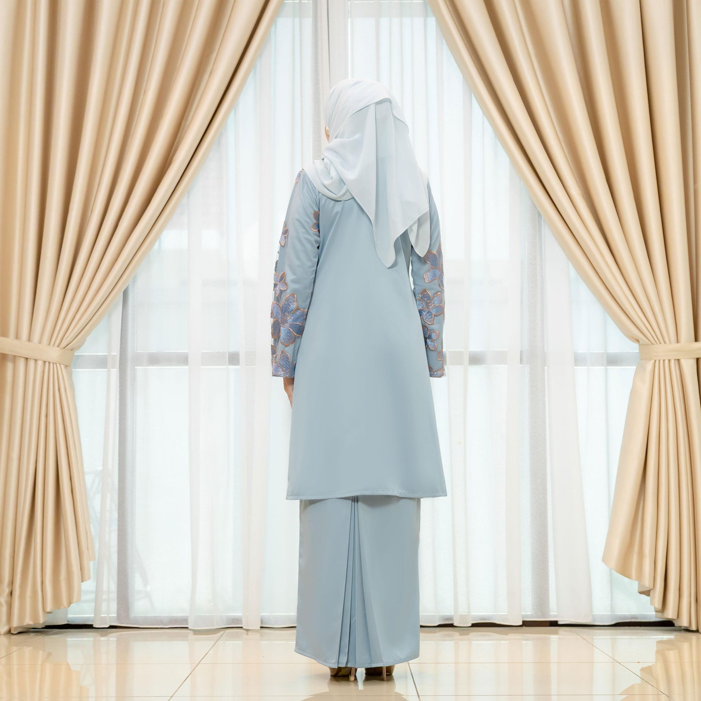 CLARA RIZQA -  MONICA Baju Kurung cantik material lace + pearl skin lining