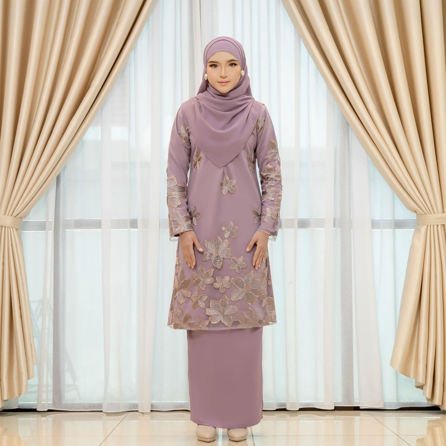 CLARA RIZQA -  MONICA Baju Kurung cantik material lace + pearl skin lining