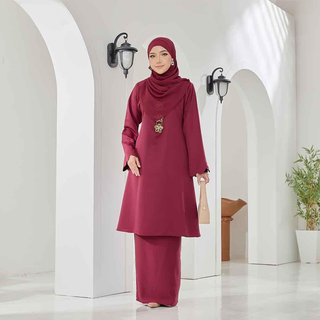 CLARA RIZQA - JASMINE KURUNG PAHANG