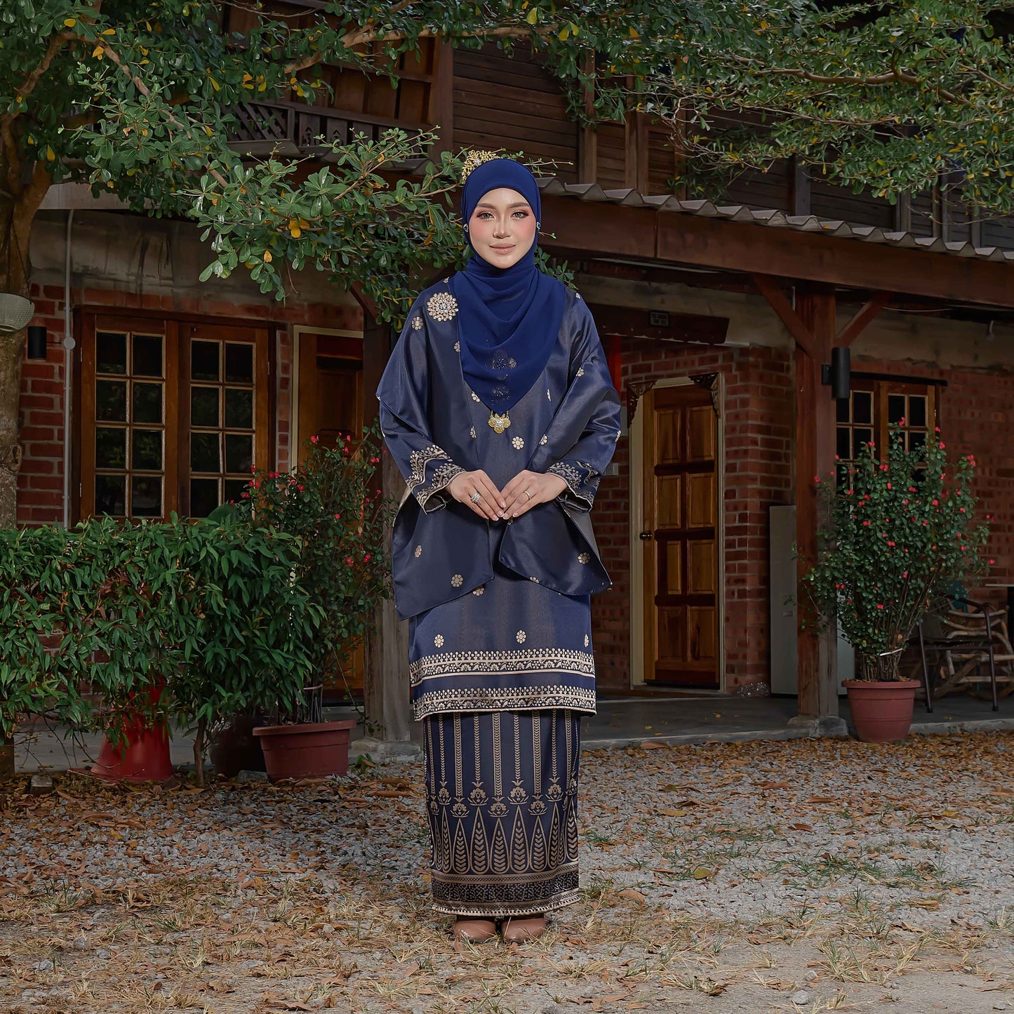 CLARA RIZQA - DHIA RATNA mom kurung cantik moden material thai tenun songket