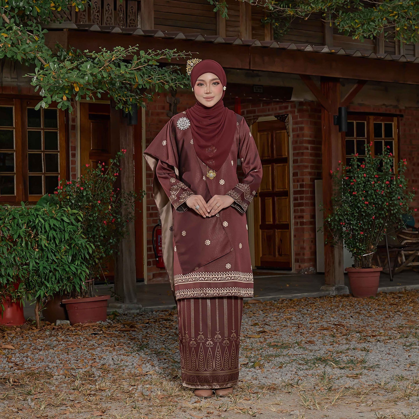 CLARA RIZQA - DHIA RATNA mom kurung cantik moden material thai tenun songket