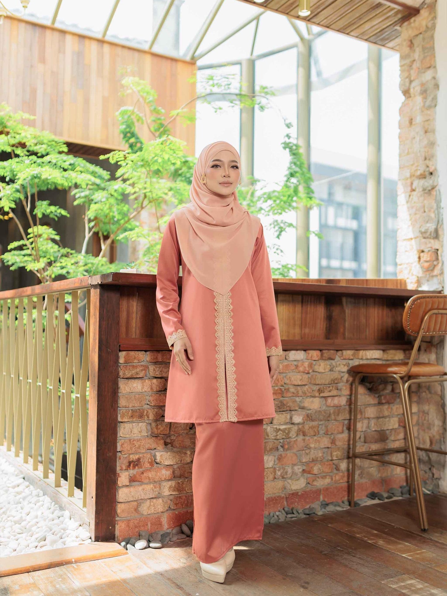 Kurung Merlisa Raya (Mom)