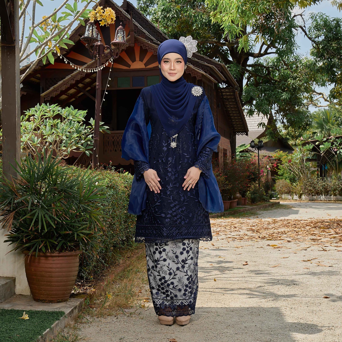 CLARA RIZQA - LAYKA baju kurung muslimah mom material premium como crepe + Lace