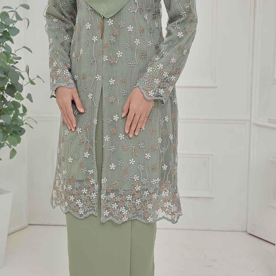 CLARA RIZQA - CATHERINE Baju Kurung Muslimah mom lace