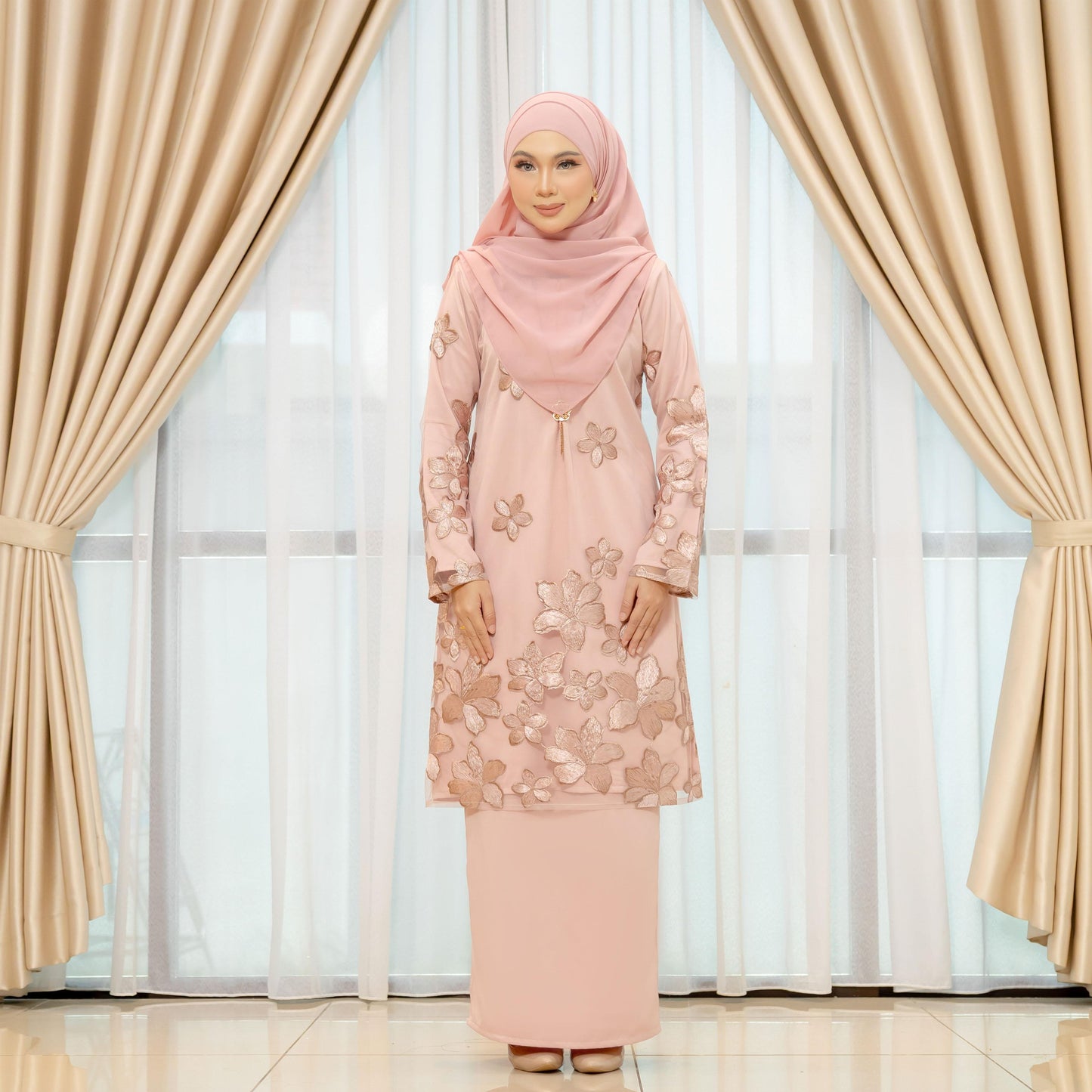 CLARA RIZQA -  MONICA Baju Kurung cantik material lace + pearl skin lining