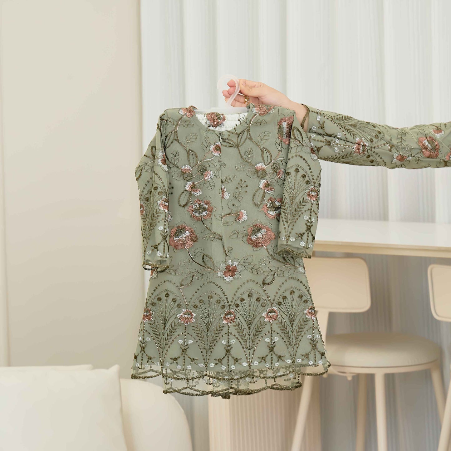 CLARA RIZQA - VANESSA baju kurung muslimah kids material premium como crepe + Lace