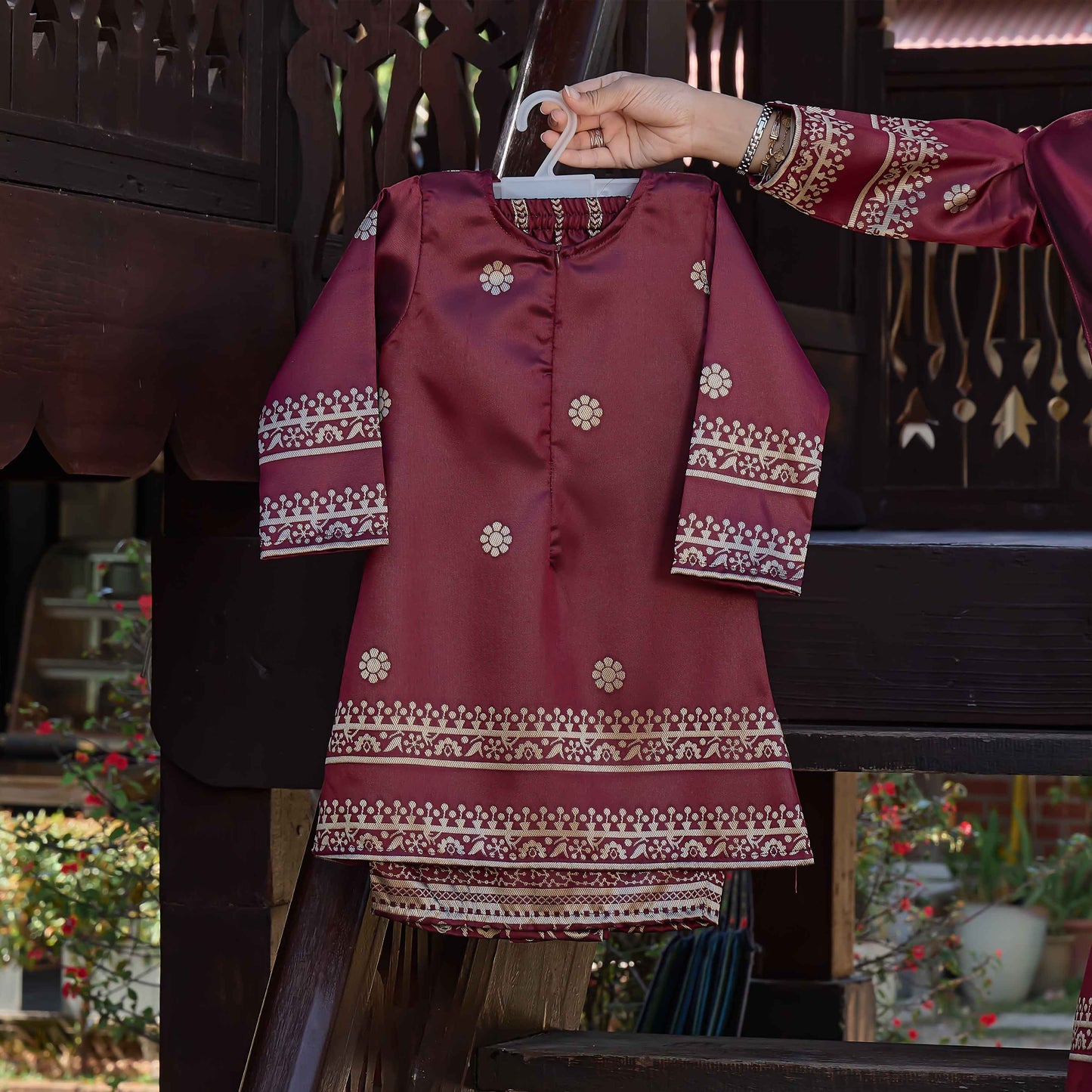CLARA RIZQA - DHIA RATNA Kids kurung cantik moden material thai tenun songket