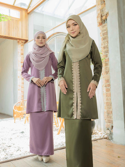 Kurung Merlisa Raya (Mom)