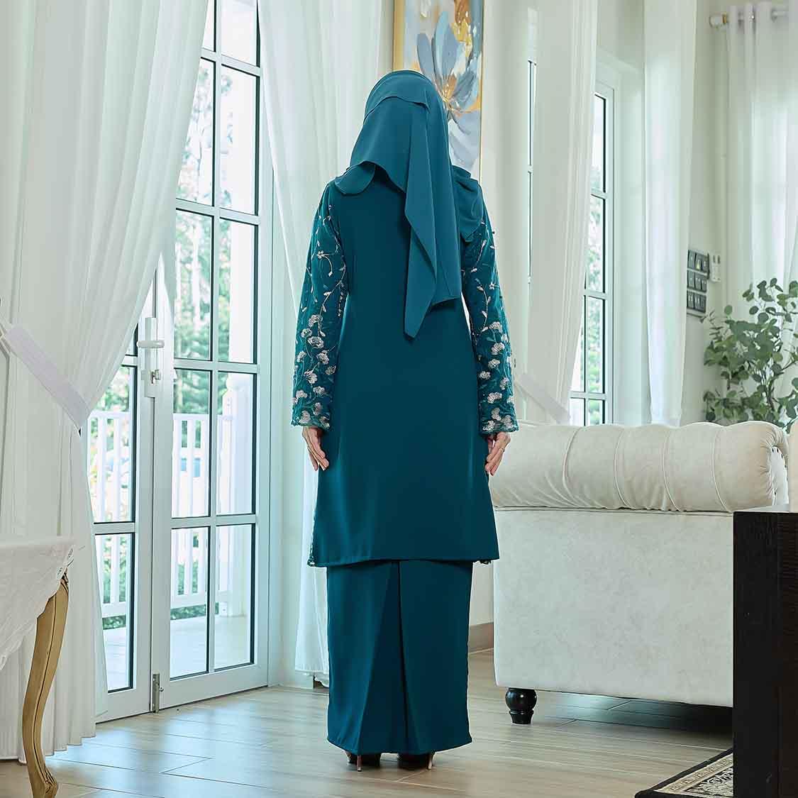 CLARA RIZQA - LENORA Baju kurung muslimah lace