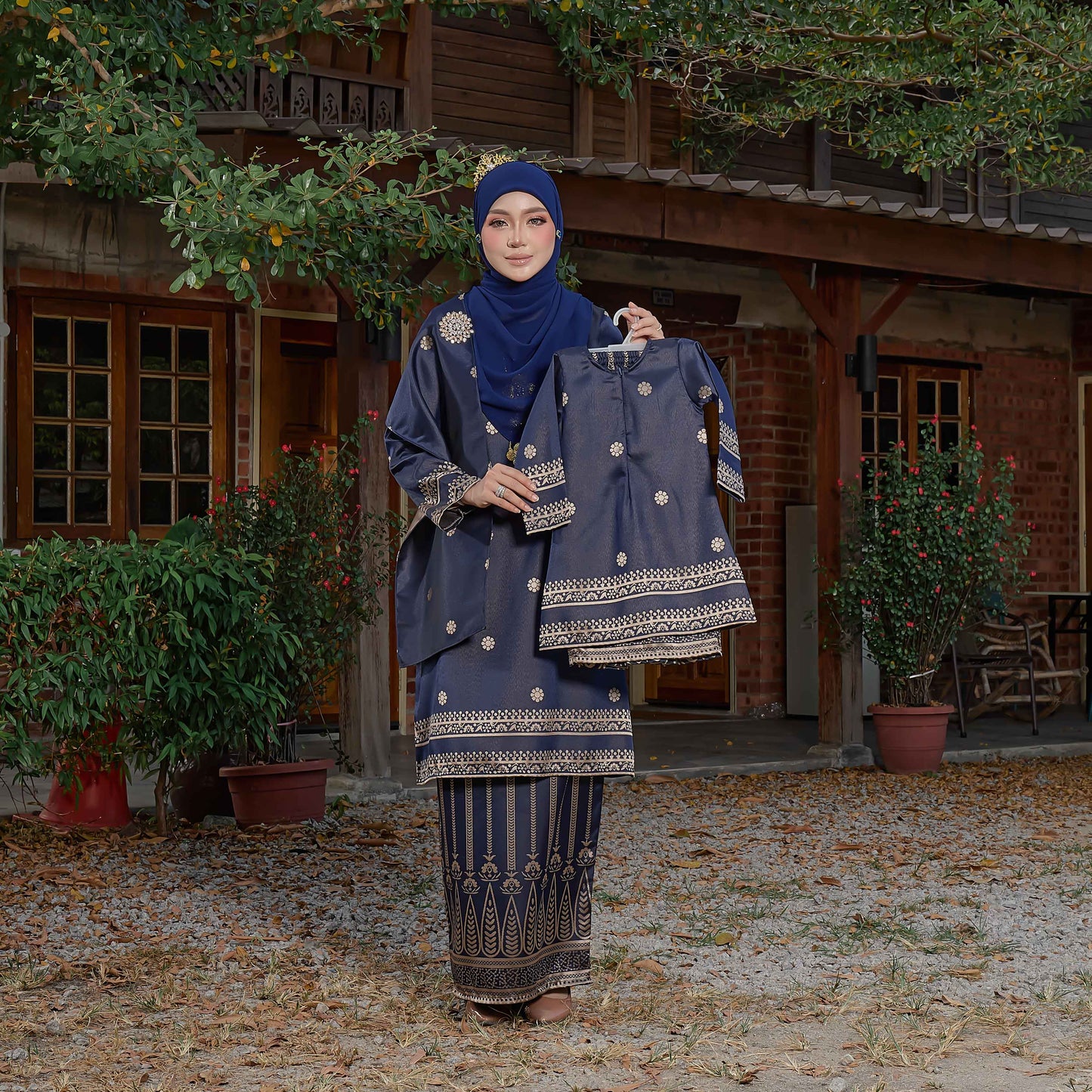 CLARA RIZQA - DHIA RATNA Kids kurung cantik moden material thai tenun songket