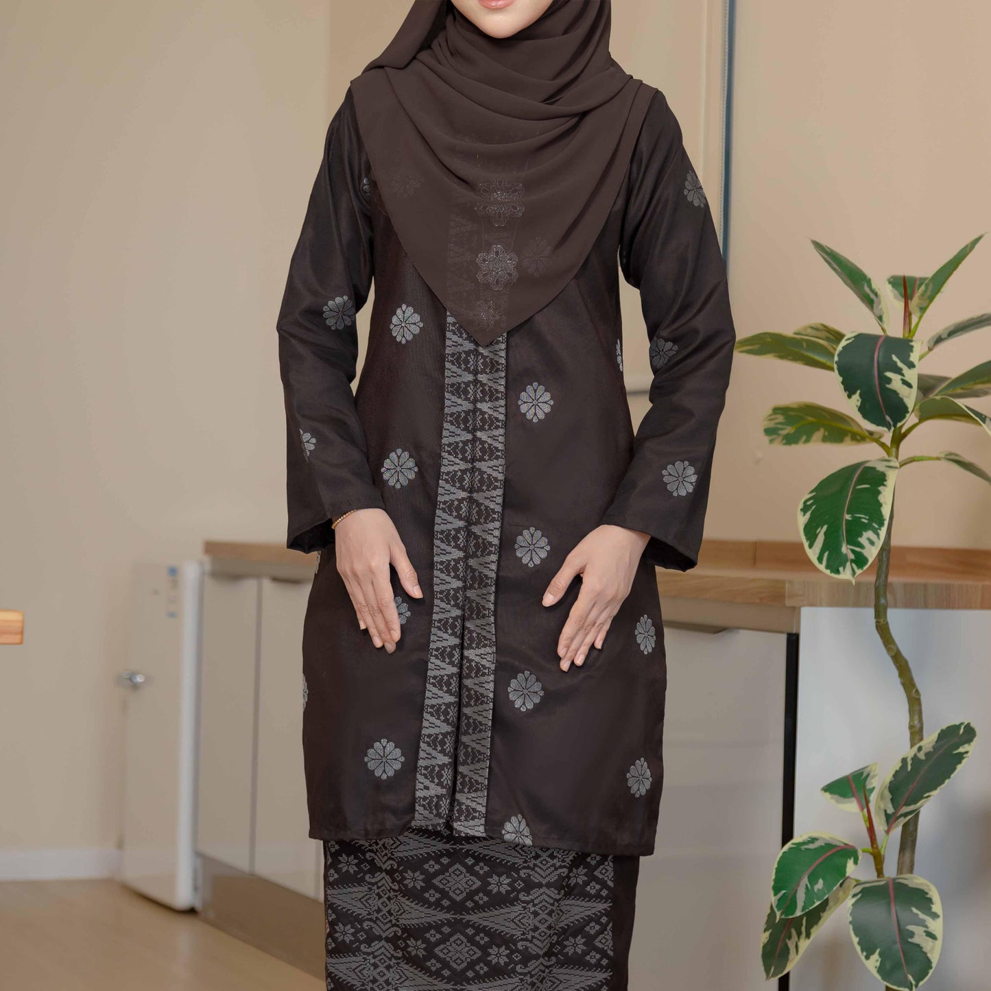 CLARA RIZQA Kebaya Mahsuri Baju Muslimah Material Songket Tenun Asli