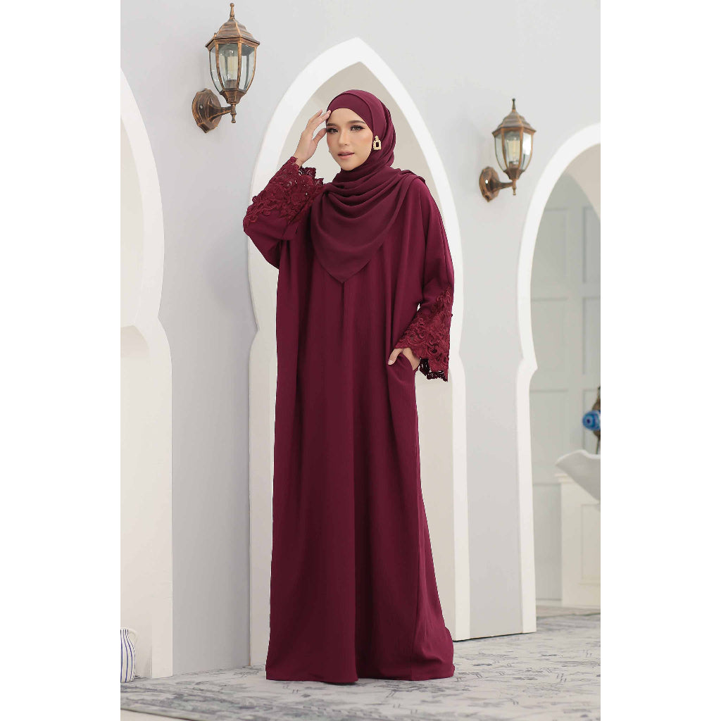 Safeya Abaya