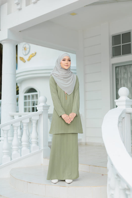 Warda - Moss Green